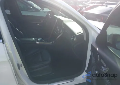 2016 Mercedes-Benz Glc 300 из США, поврежденный, VIN WDC0G4JB1GF109605